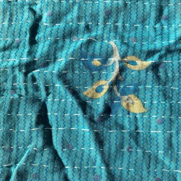 More 💛🩷Beautiful handmade quilts. 100% cotton. One of a kind 💖 Blankets💫 - Picture 8 of 16